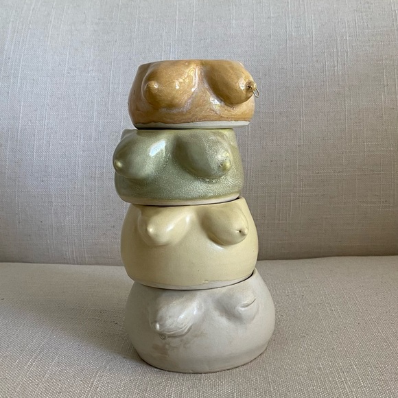 Handmade Boobie pots - Picture 1 of 7